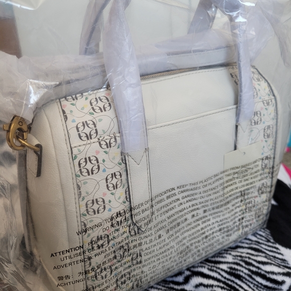 Bag - Picture 2 of 4